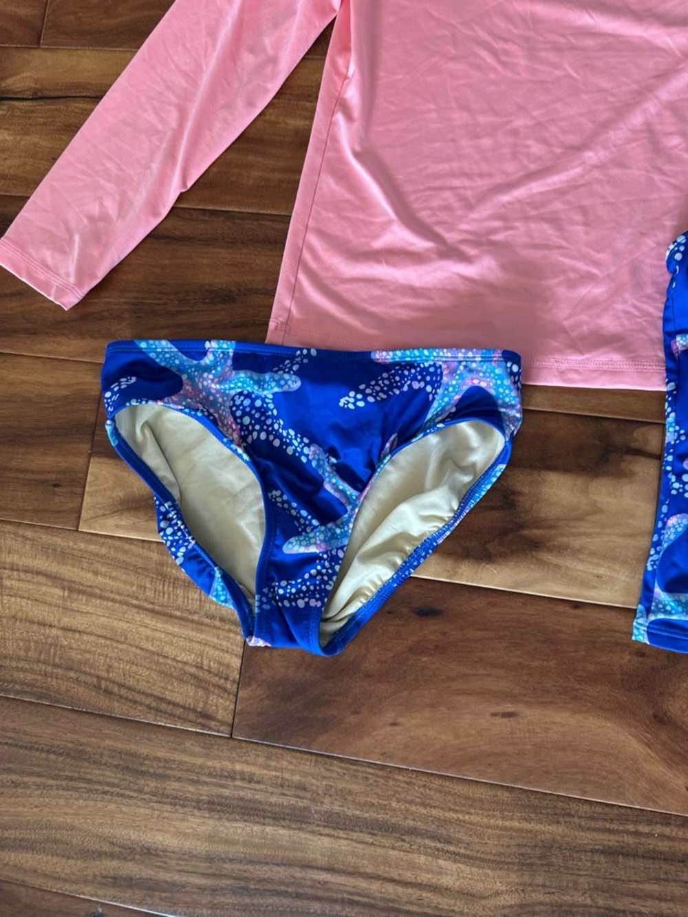 Lands' End Coral Long-Sleeve Rashguard Blue Starfish Tankini Set Youth 10/12 - Picture 4 of 7